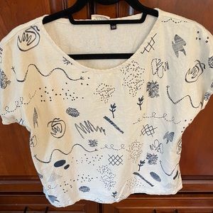 Woven crop top with detail